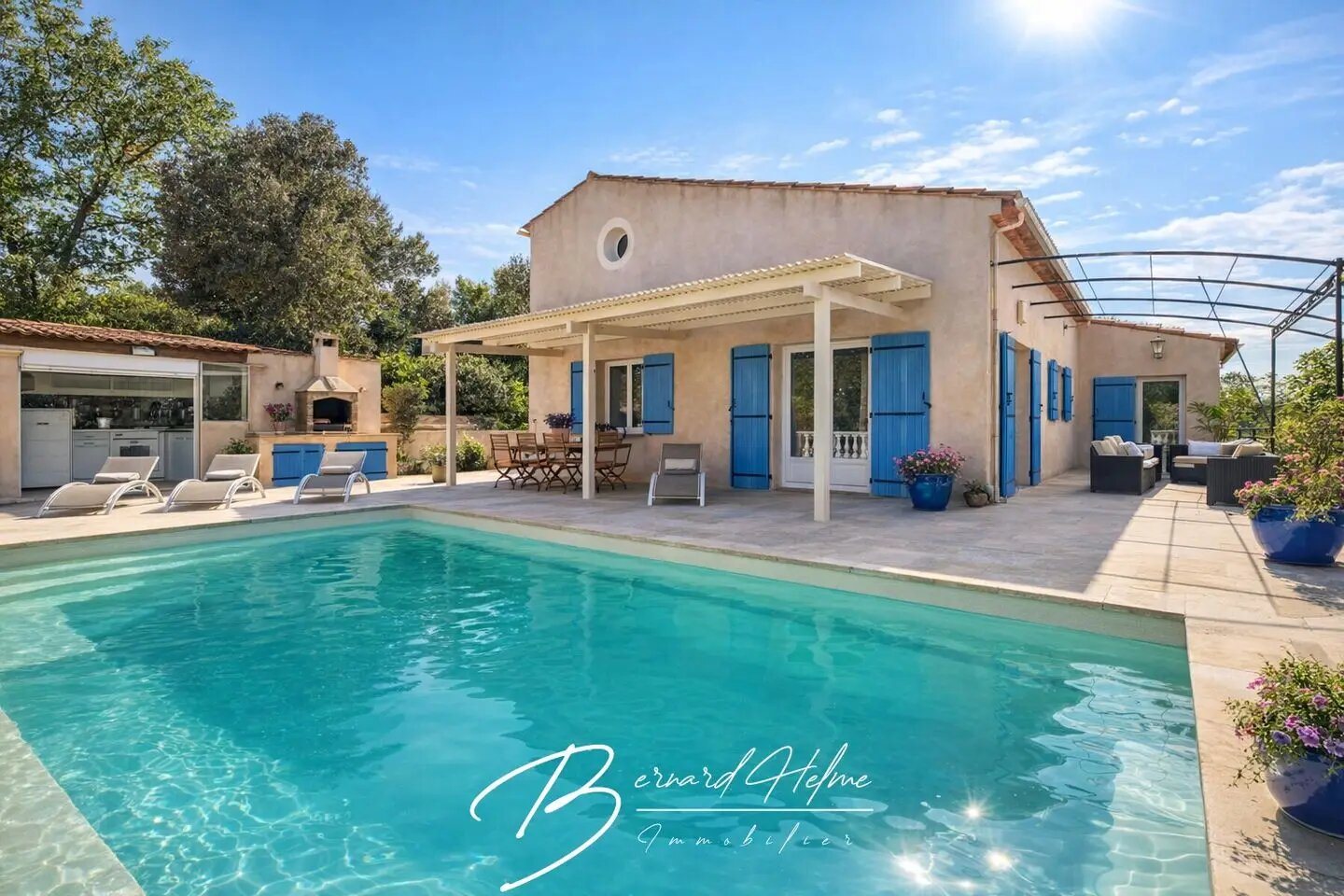 Maison à vendre, 174m², La Roquebrussanne