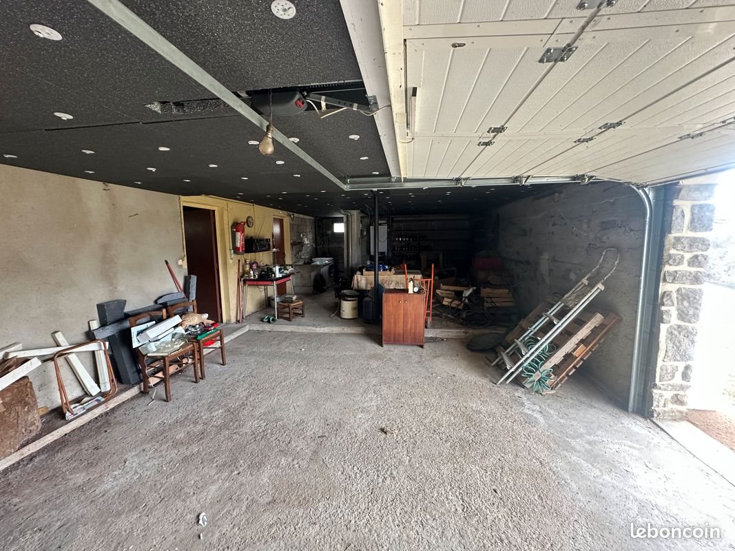 Maison à vendre, 115m², Celles-sur-Durolle