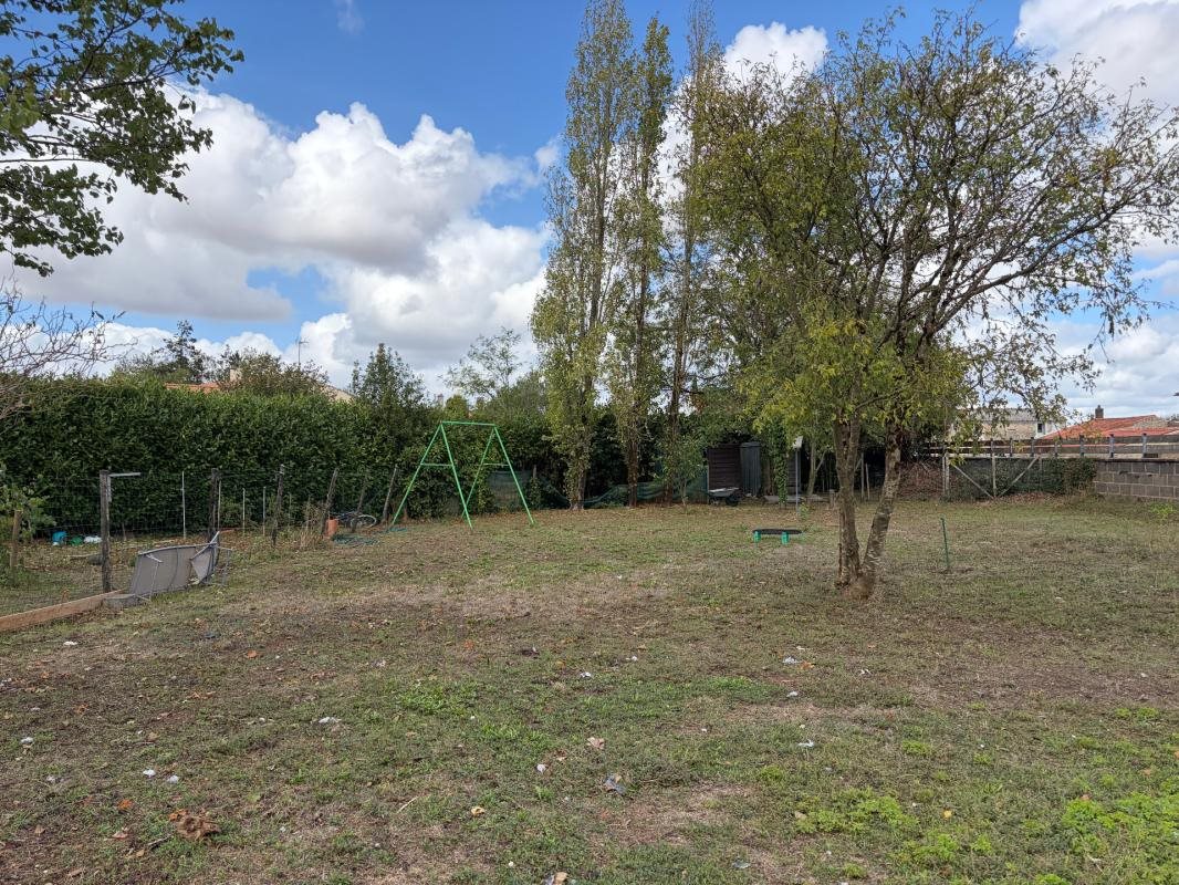 Maison à vendre, 175m², Sainte-Gemme-la-Plaine