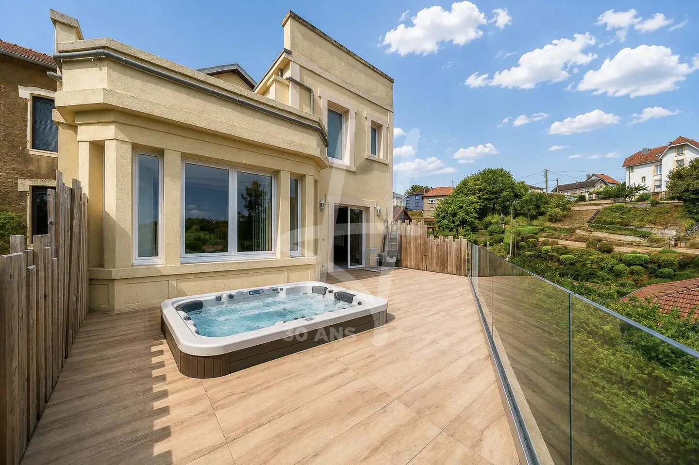 Maison à vendre, 300m², Hussigny-Godbrange