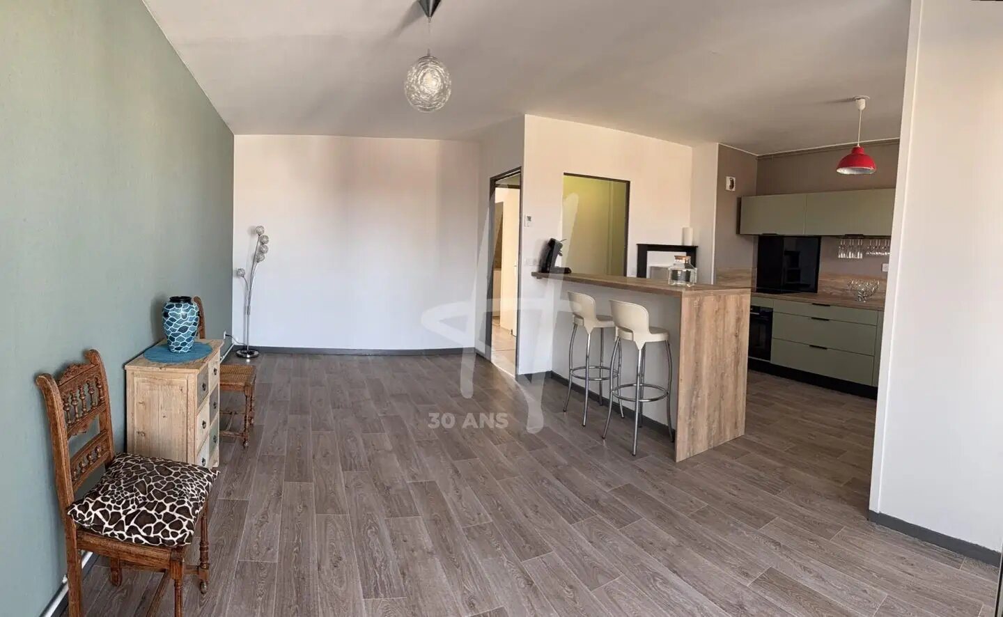 Appartement à louer, 84m², Saint-Max