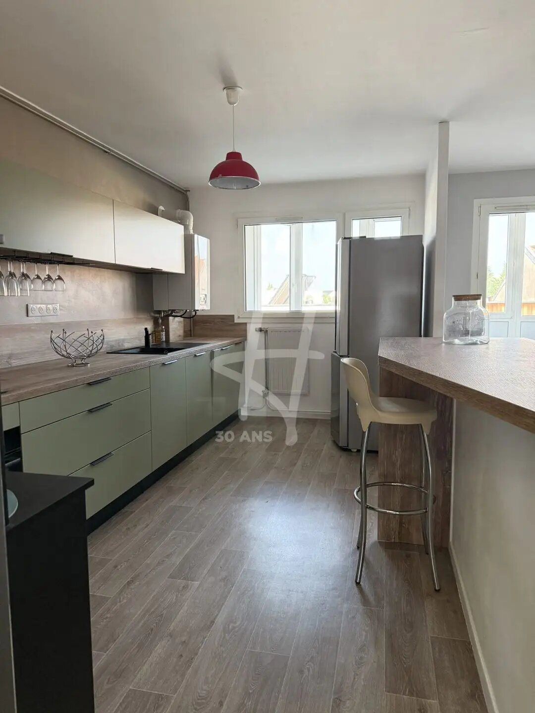 Appartement à louer, 84m², Saint-Max