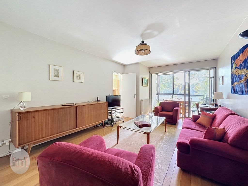 Appartement à vendre, 93m², Suresnes