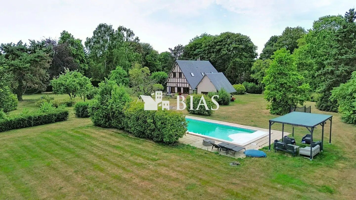 Maison à vendre, 211m², La Neuville-du-Bosc