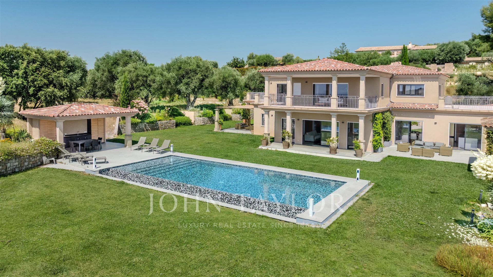 Maison à vendre, 570m², Roquefort-les-Pins