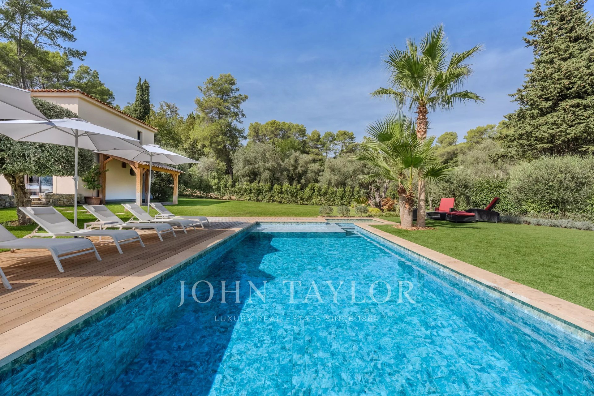 Maison à vendre, 173m², Roquefort-les-Pins