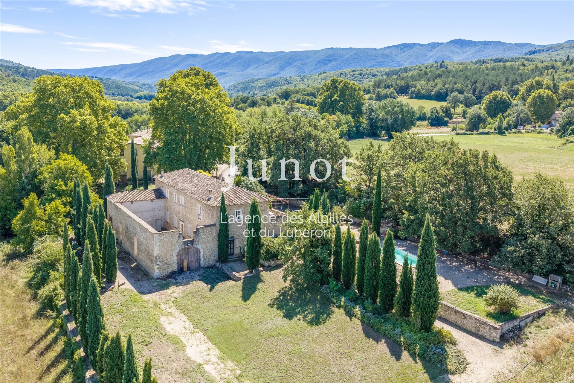 Maison à vendre, 300m², Saignon