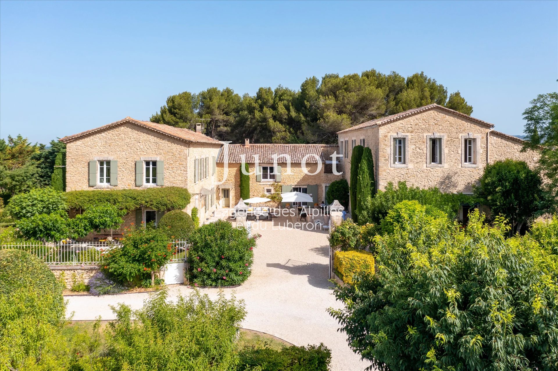 Maison à vendre, 850m², Lagnes