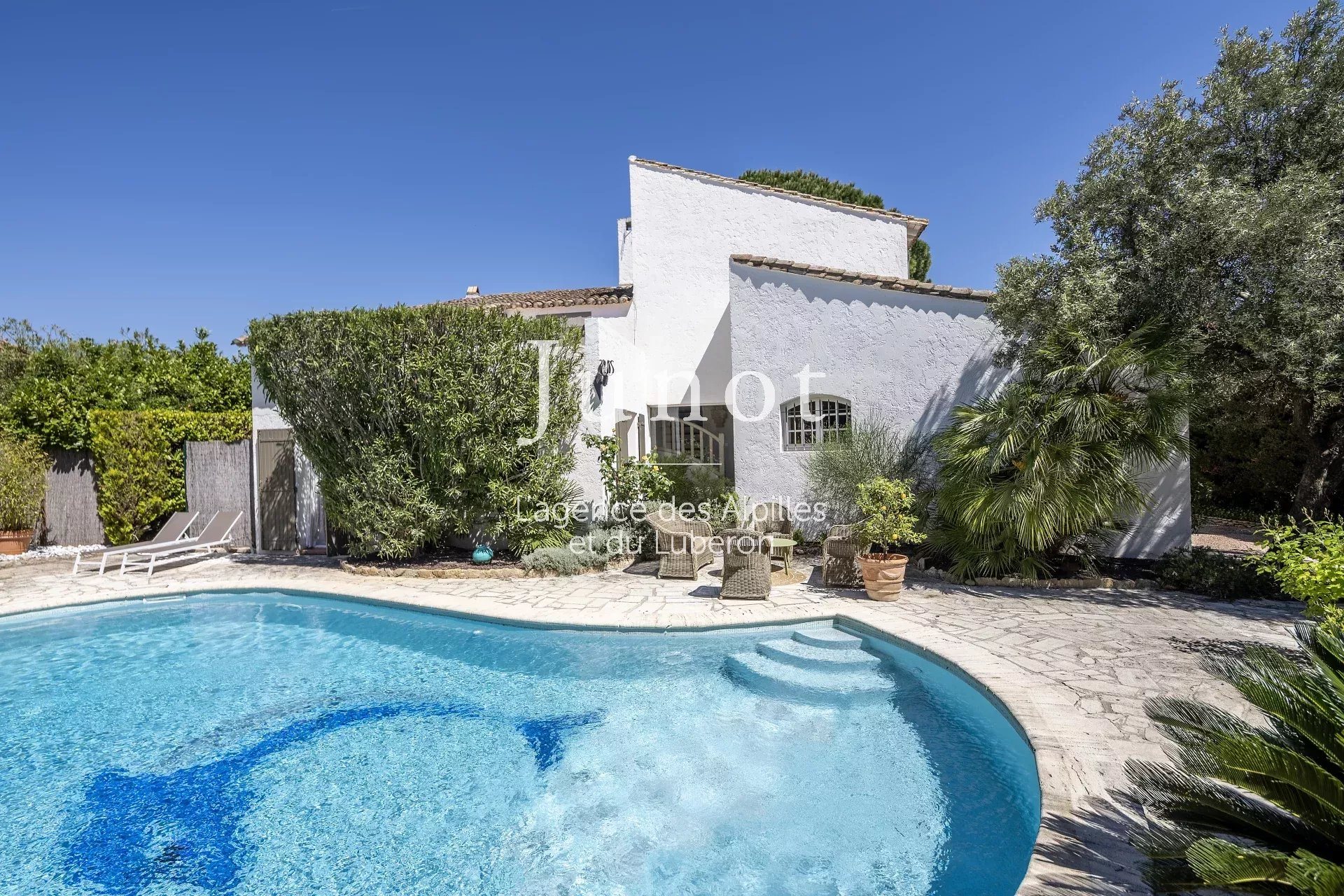 Maison à vendre, 196m², Paradou