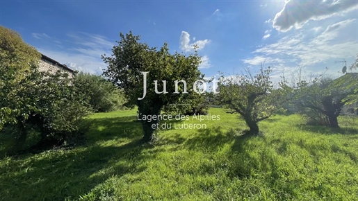Mouriès 2452m²