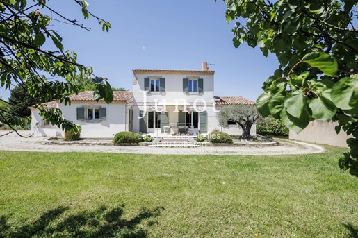 Saint-Rémy-de-Provence 147m²