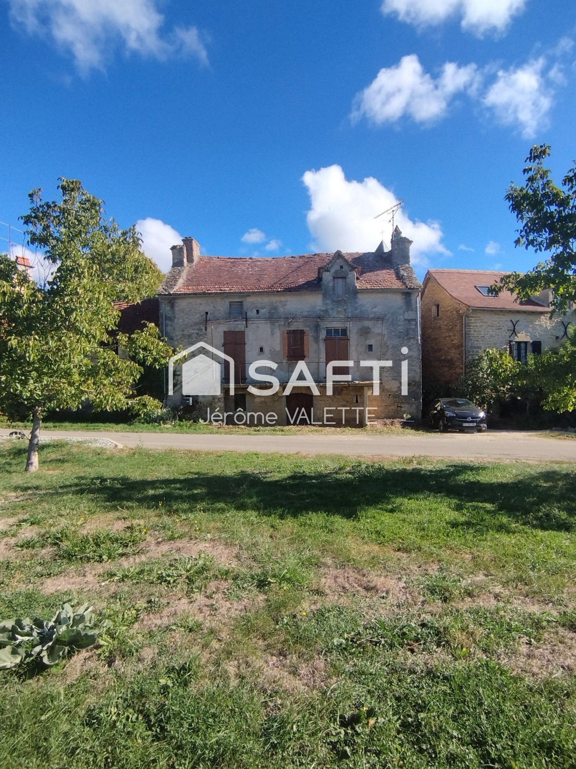 Maison à vendre, 55m², Vailhourles