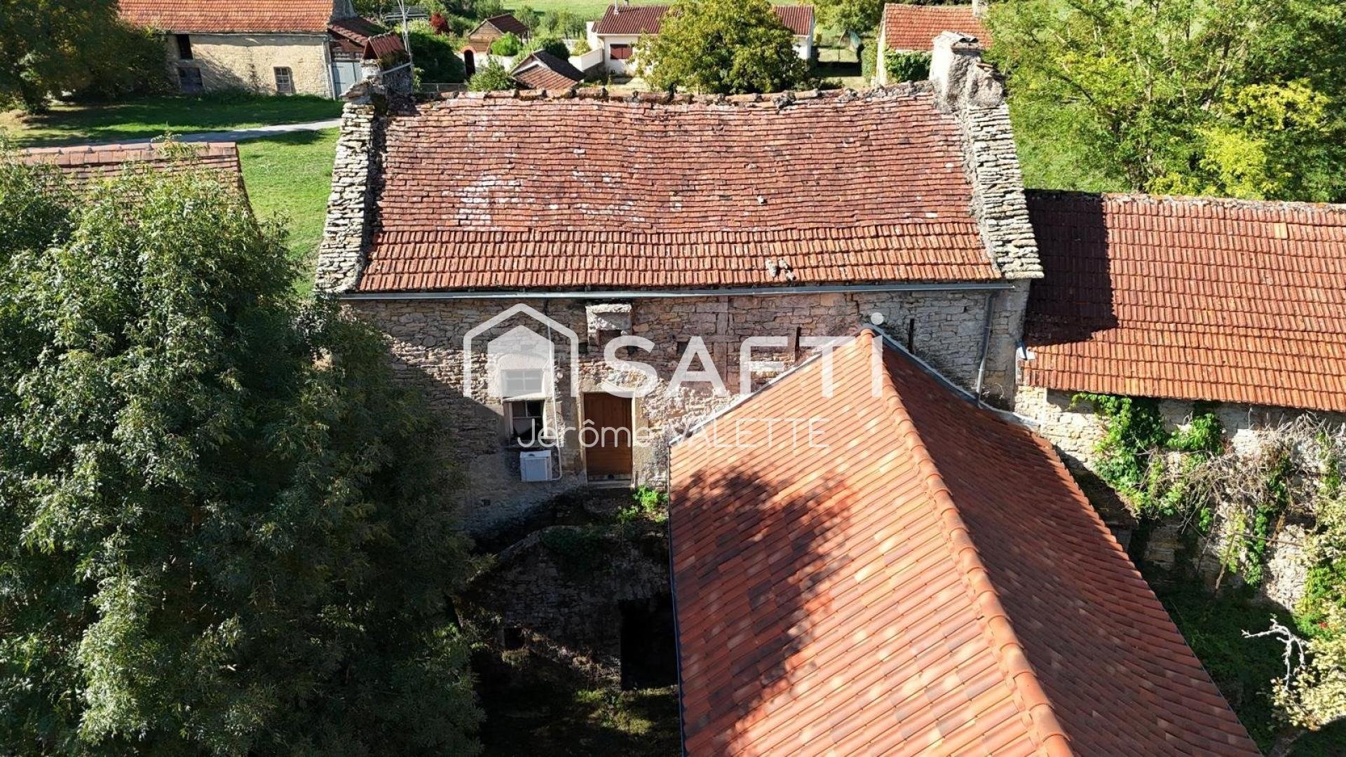 Maison à vendre, 55m², Vailhourles