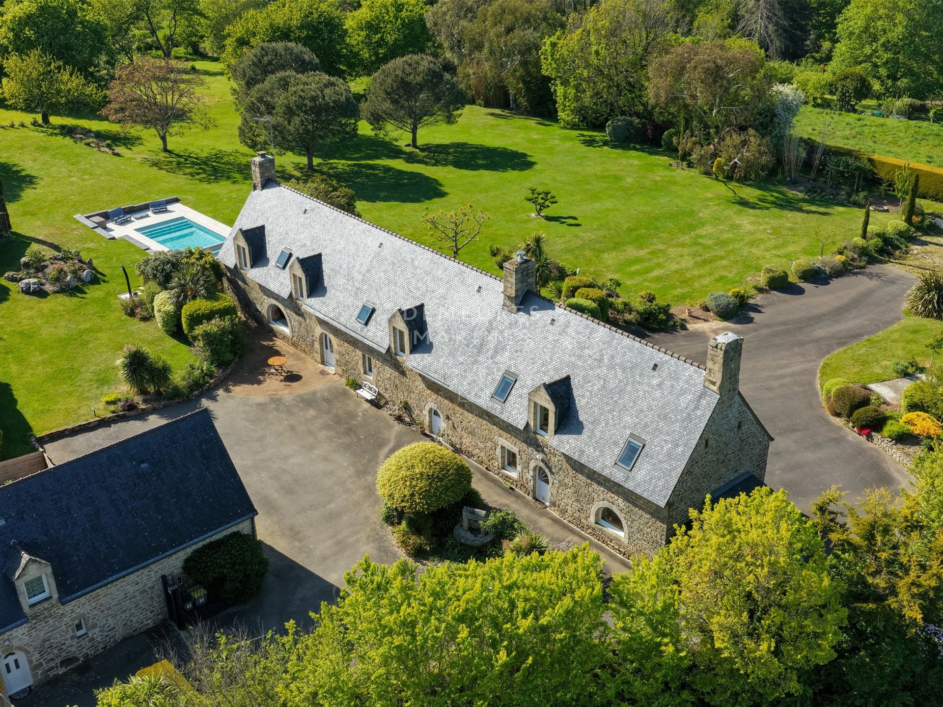 Maison à vendre, 325m², Kervignac