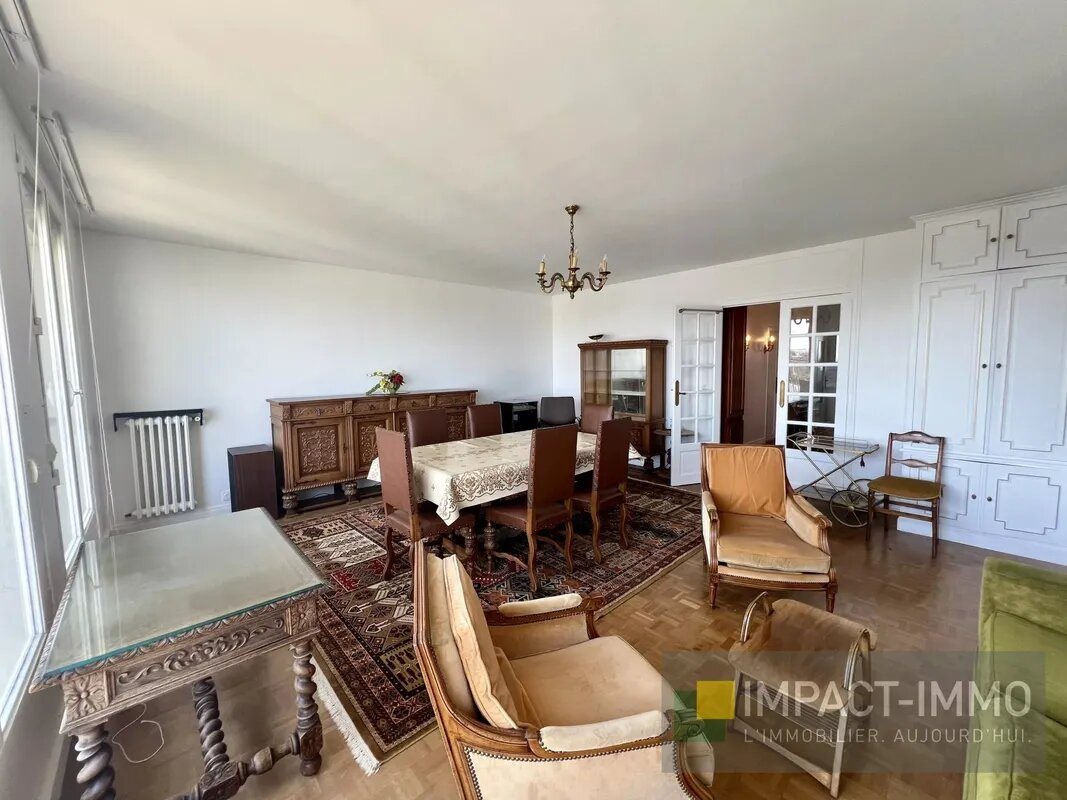Appartement à louer, 88m², Courbevoie