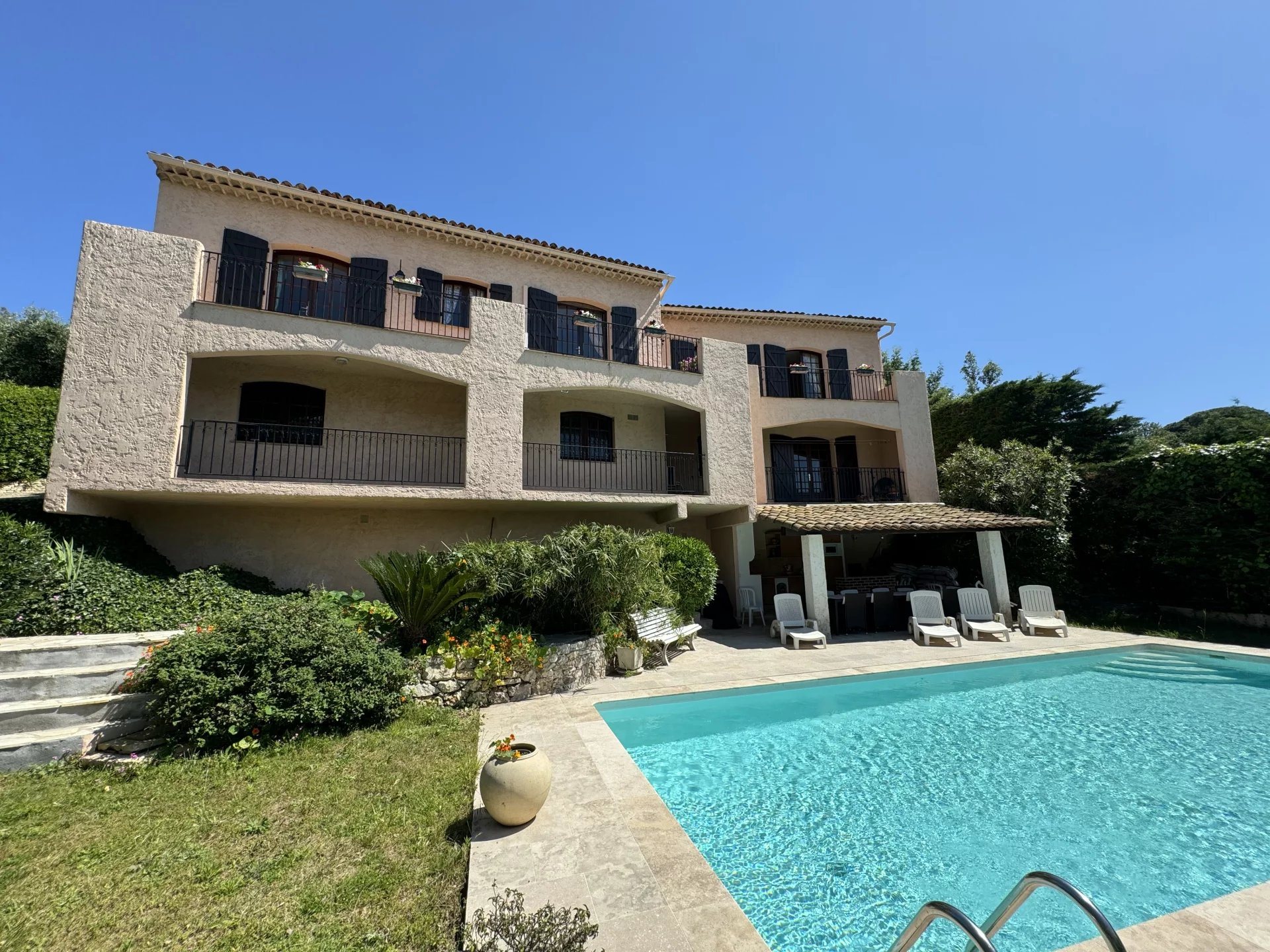 Maison à vendre, 231m², Vallauris