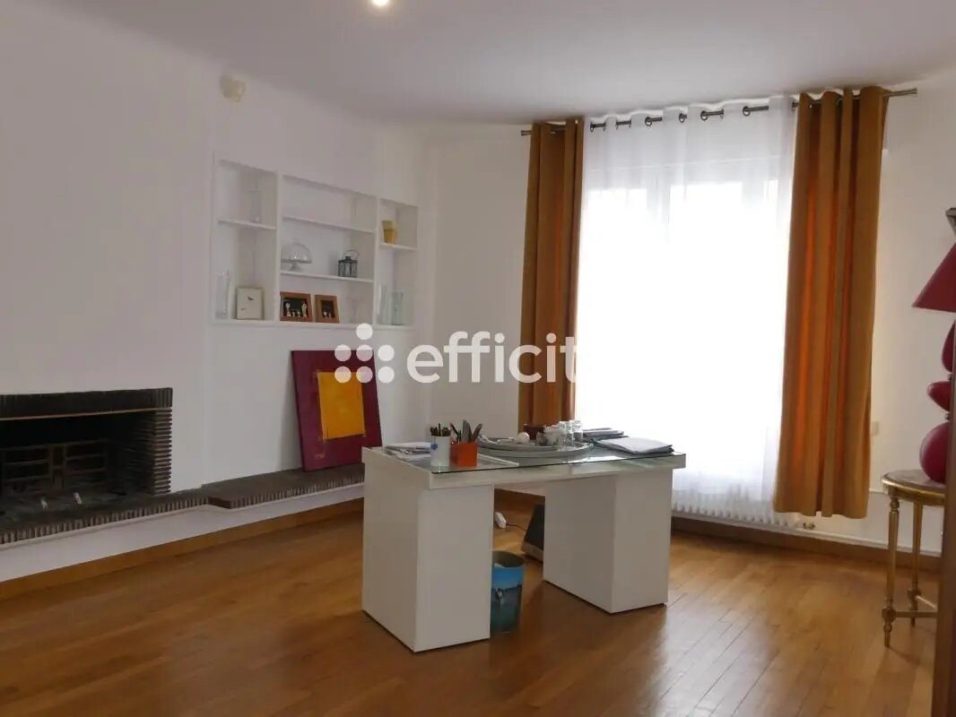 Maison à vendre, 370m², Vitry-le-François