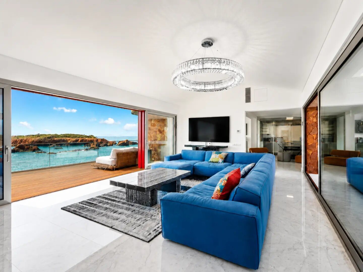 Maison à vendre, 310m², Saint-Raphaël