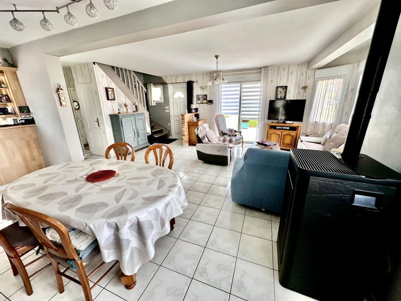 Maison à vendre, 4m², Plerguer