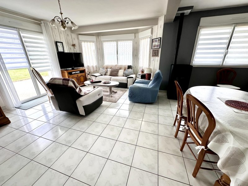 Maison à vendre, 4m², Plerguer