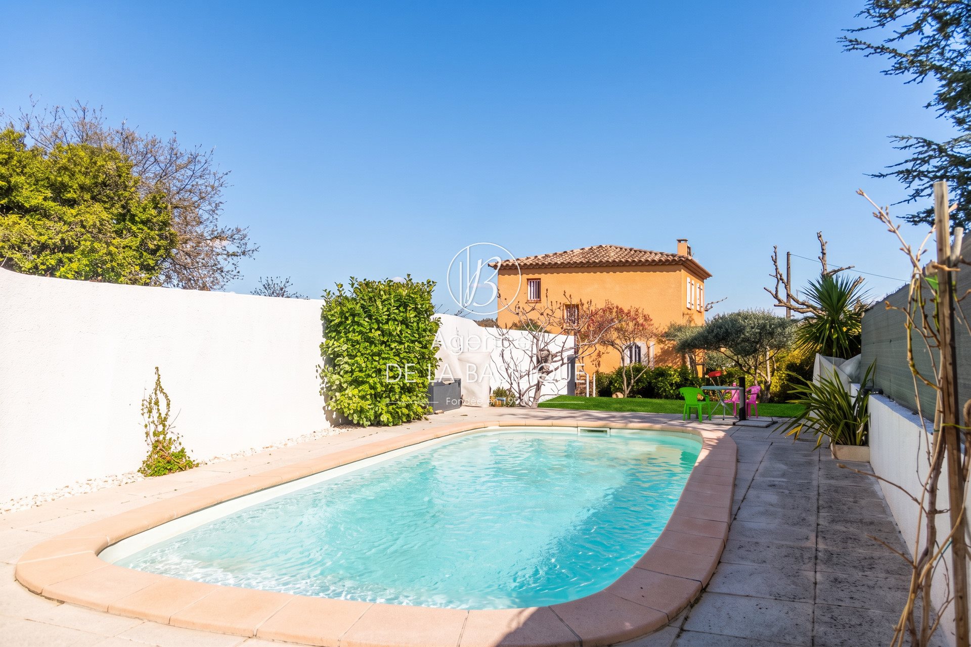 Maison à vendre, 130m², Saint-Maximin-la-Sainte-Baume