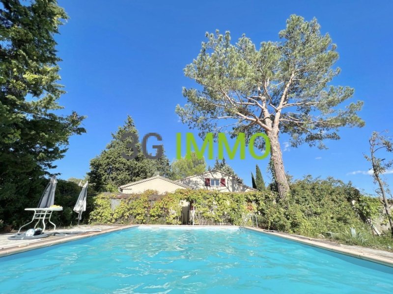 Maison à vendre, 5m², Carcès
