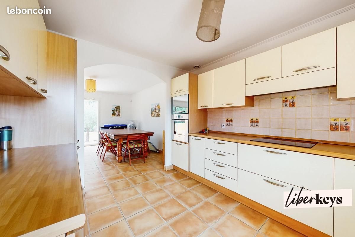 Maison à vendre, 91m², Saint-Raphaël