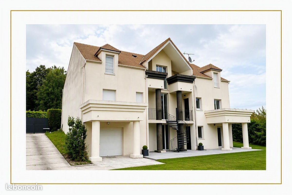 Maison à vendre, 3025m², Saint-Rémy-lès-Chevreuse