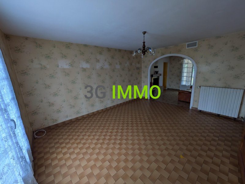 Maison à vendre, 3m², Romillé