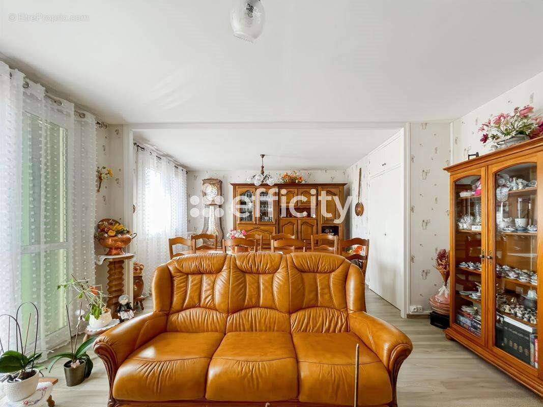 Appartement à vendre, 84m², Alençon