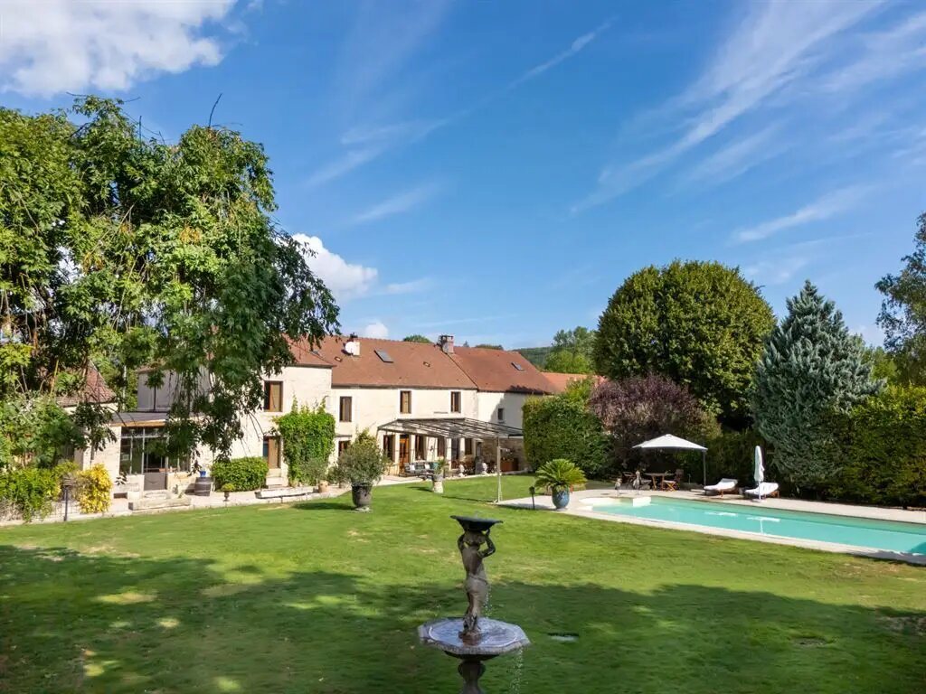 Maison à vendre, 347m², Dijon