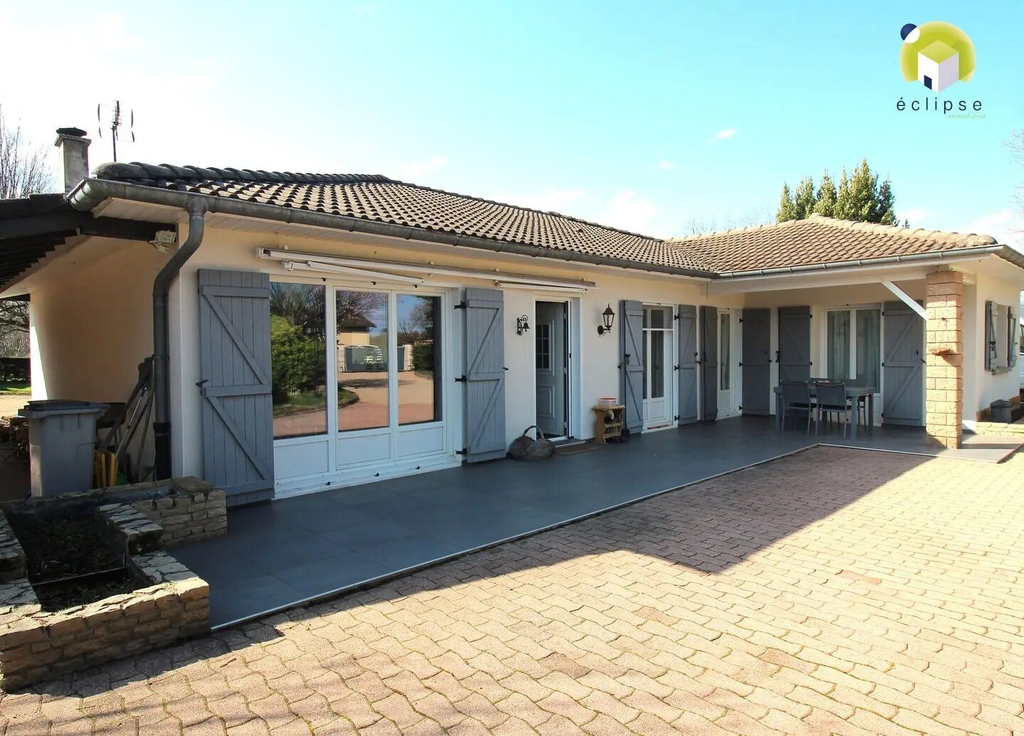 Maison à vendre, 146m², Mézériat