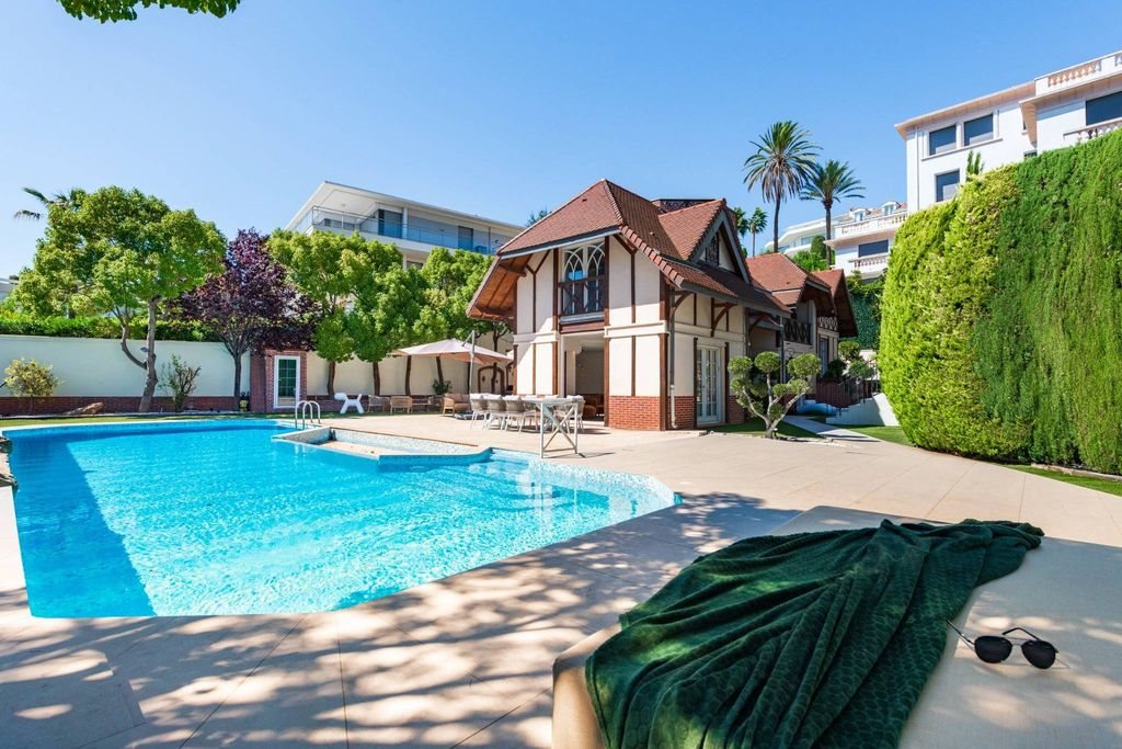 Maison à vendre, 275m², Cannes