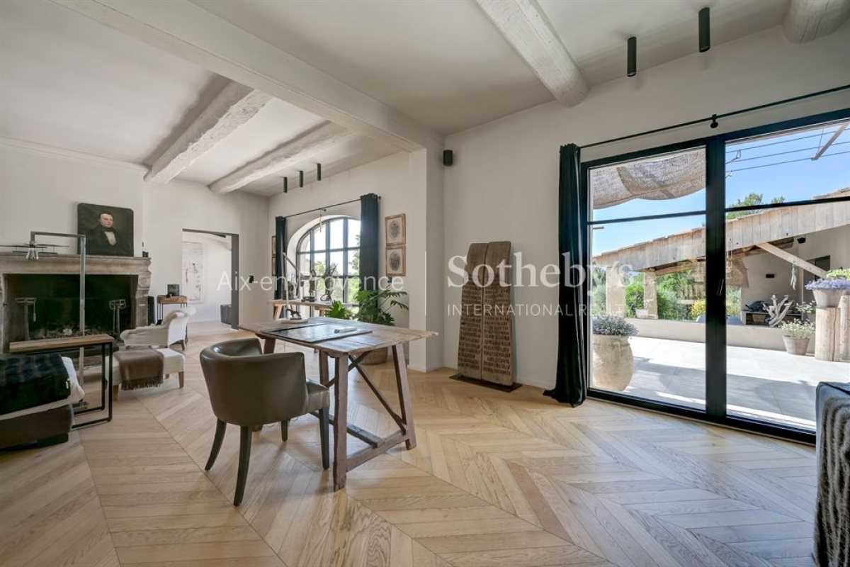 Maison à vendre, 310m², Lauris