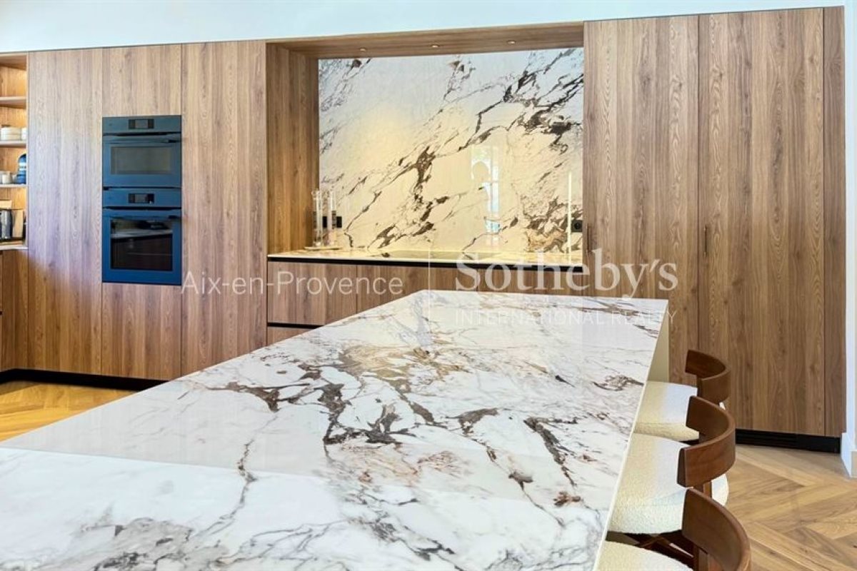 Maison à vendre, 500m², Aix-en-Provence