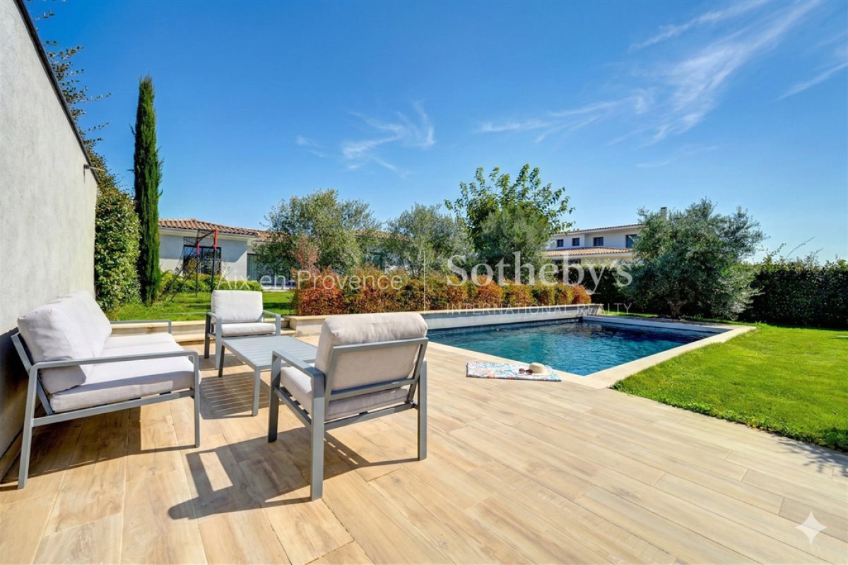 Maison à vendre, 160m², Éguilles