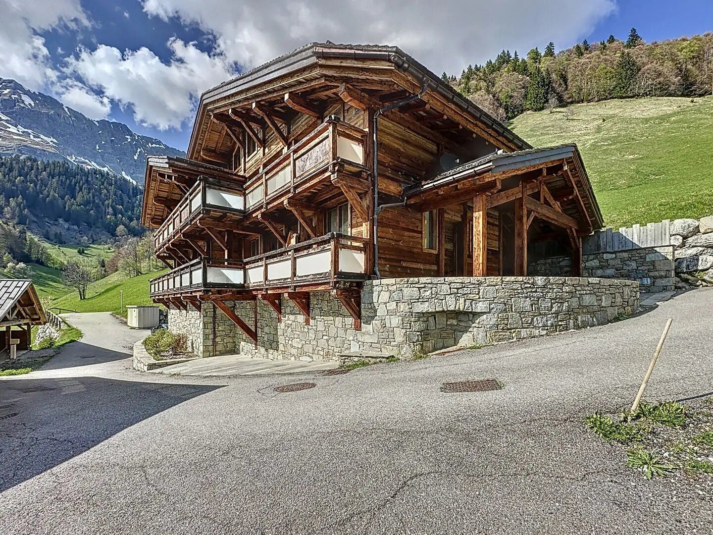 Maison à vendre, 390m², La Giettaz (La Giettaz-en-Aravis)