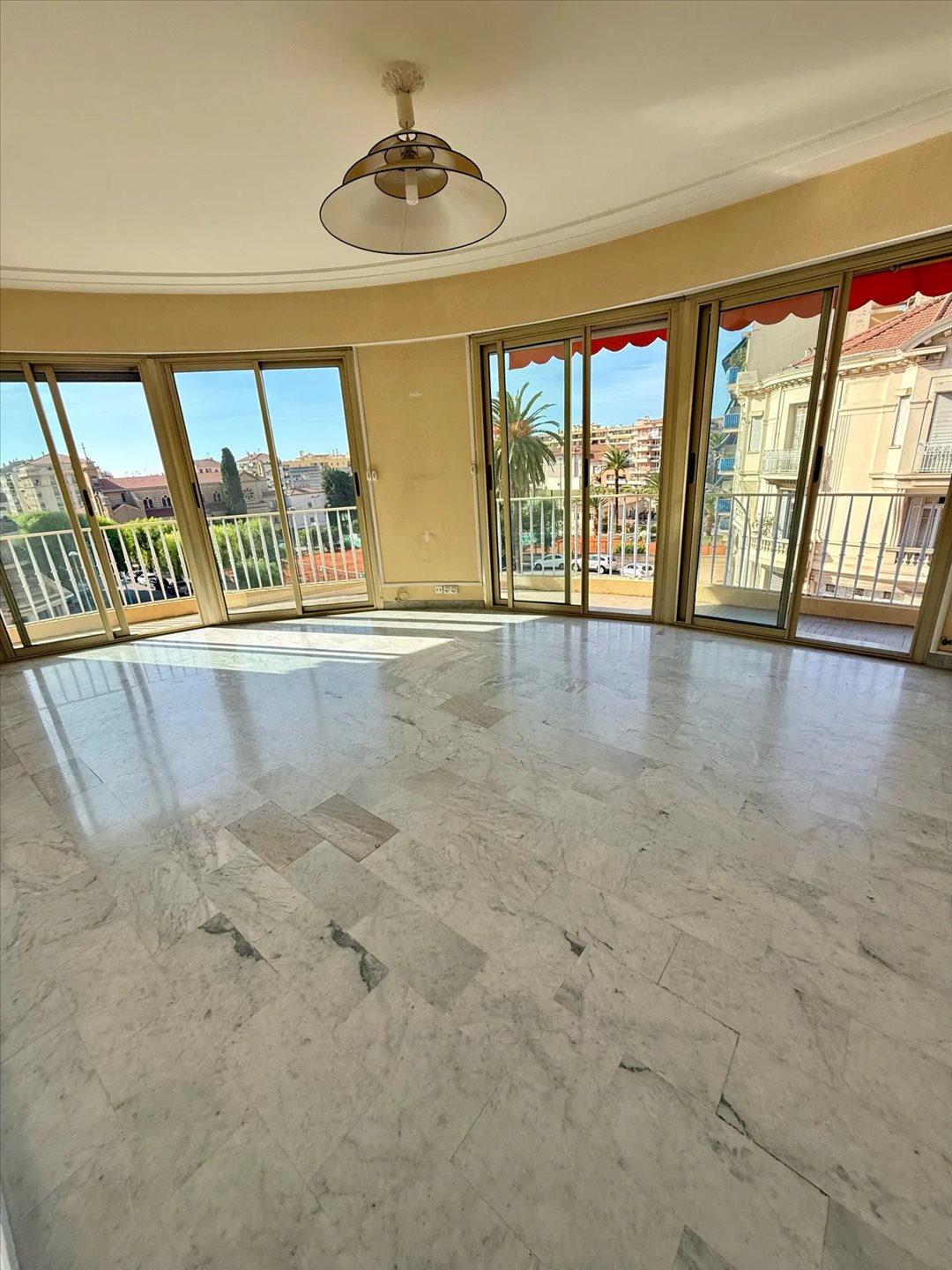 Appartement à vendre, 72m², Menton
