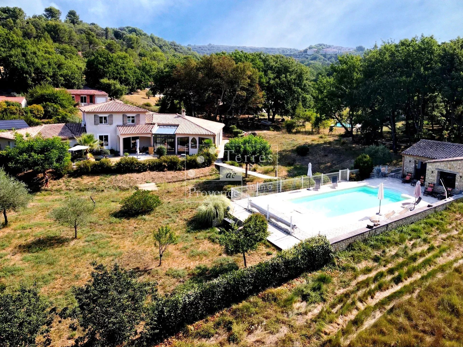 Maison à vendre, 244m², Baudinard-sur-Verdon