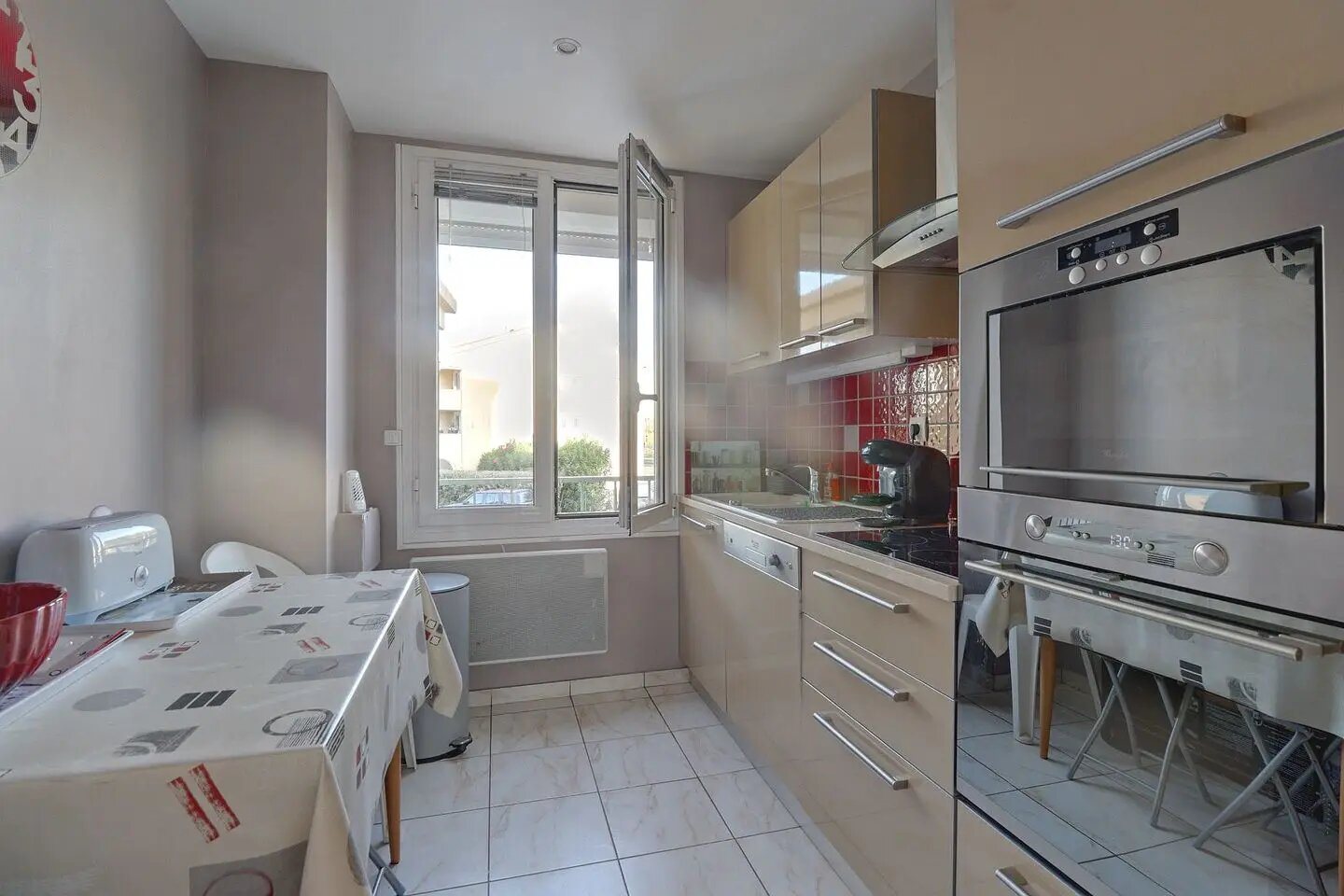 Appartement à vendre, 64m², Fréjus