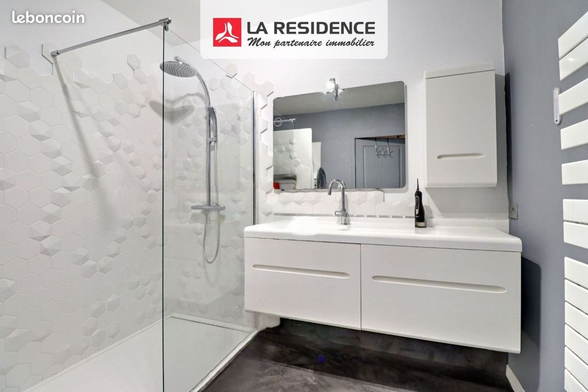 Appartement à vendre, 63m², Fréjus