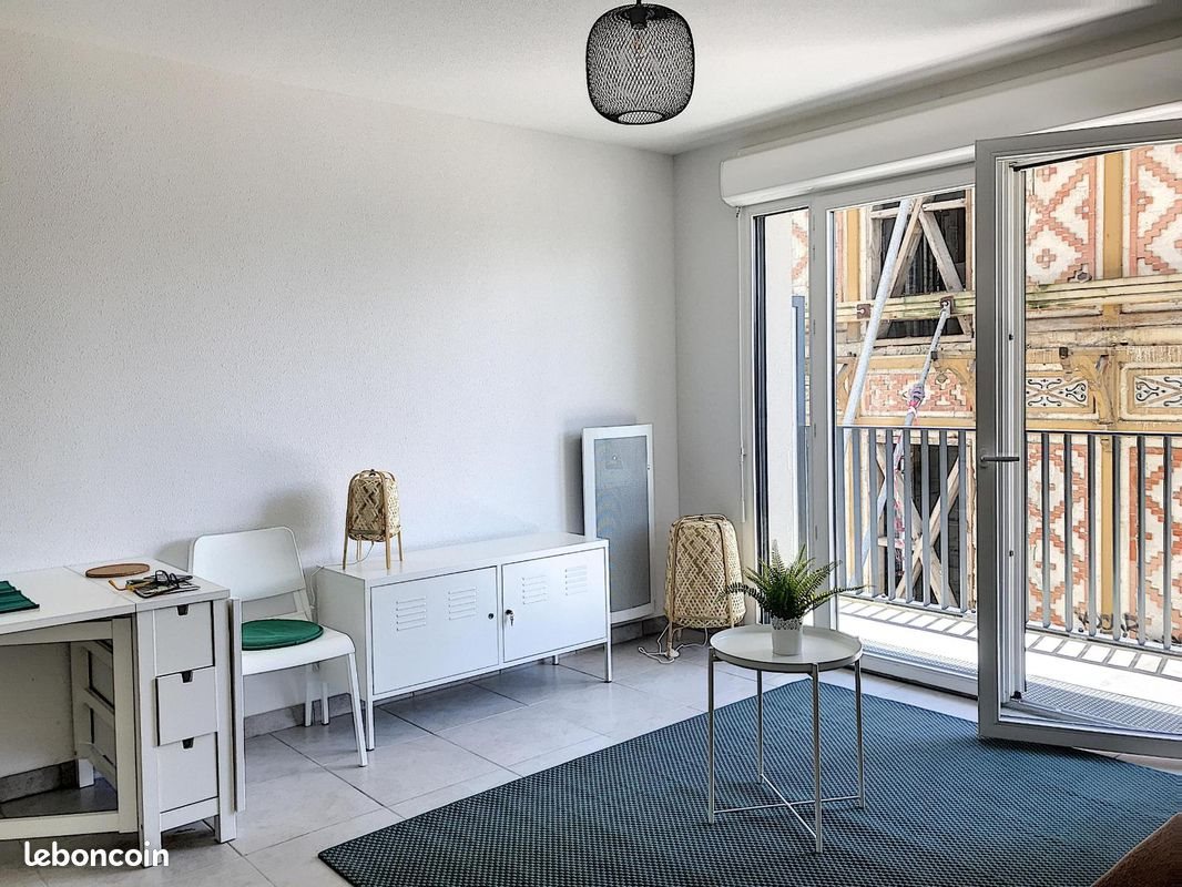 Appartement à louer, 28m², Lormont