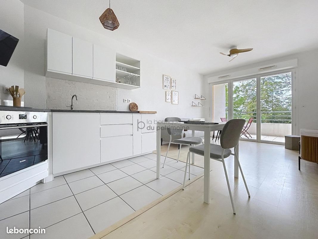 Appartement à louer, 40m², Pessac