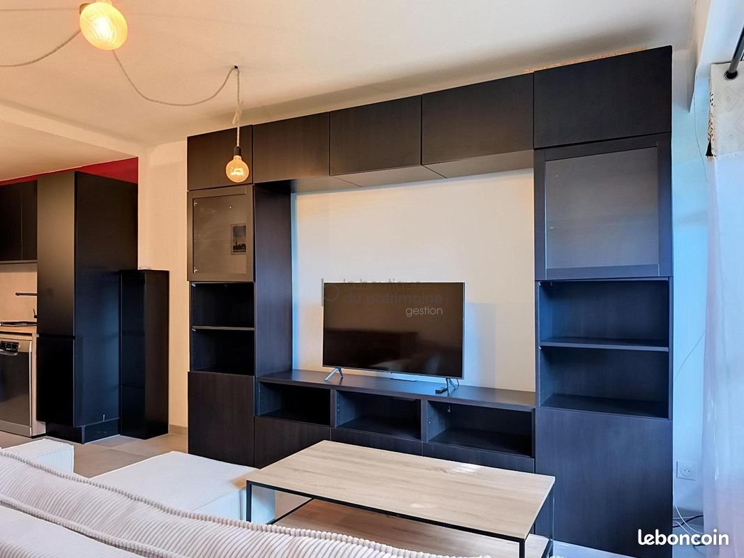 Appartement à louer, 47m², Talence