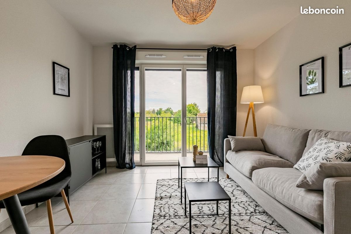 Appartement à louer, 24m², Lormont