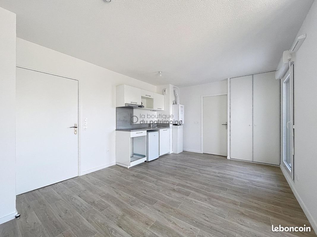 Appartement à louer, 28m², Cenon