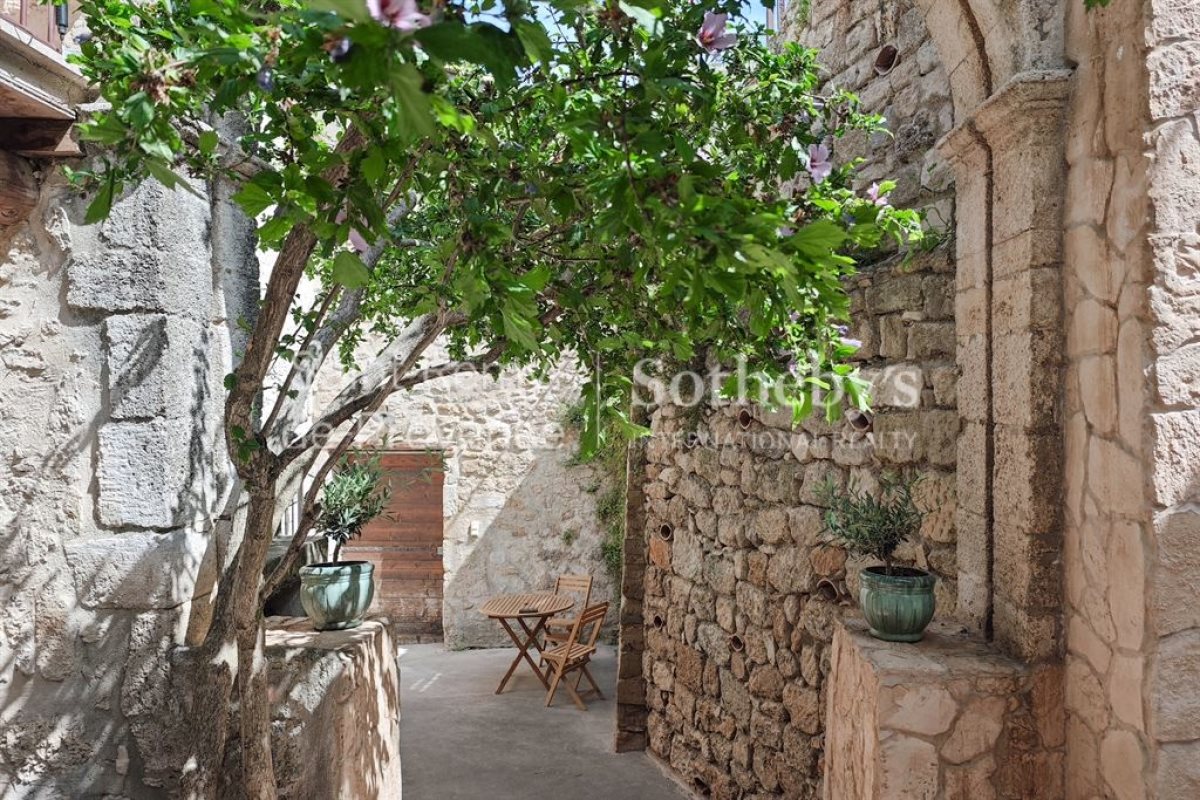 Maison à vendre, 290m², Boulbon