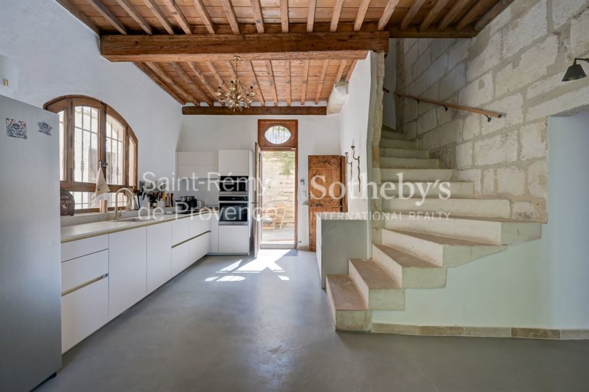 Maison à vendre, 290m², Boulbon