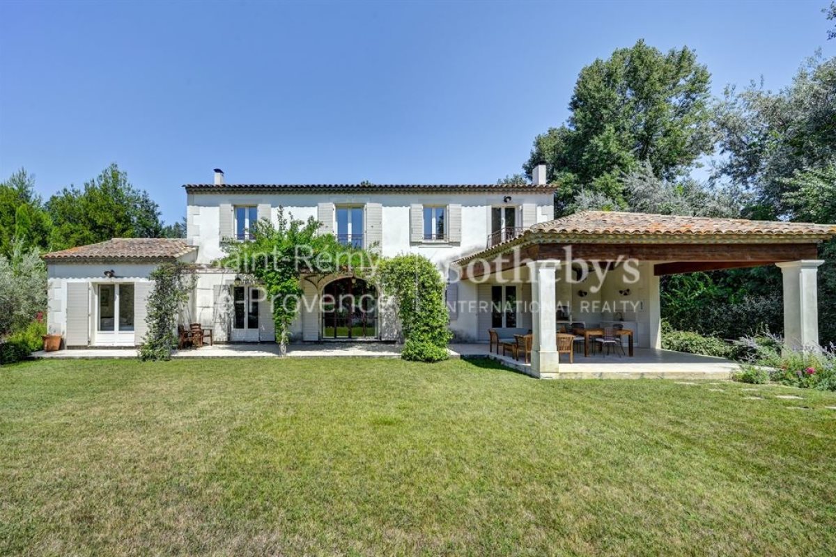 Maison à vendre, 268m², Saint-Rémy-de-Provence