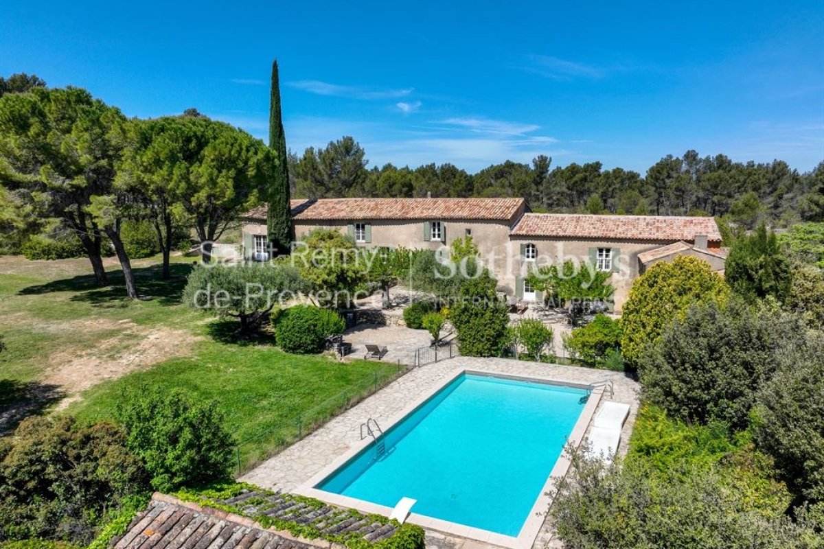 Maison à vendre, 478m², Eygalières
